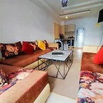 Somptueux Studio Pour La Location Saisonniere Dans Une Residence Avec Piscine Et Ascenseur